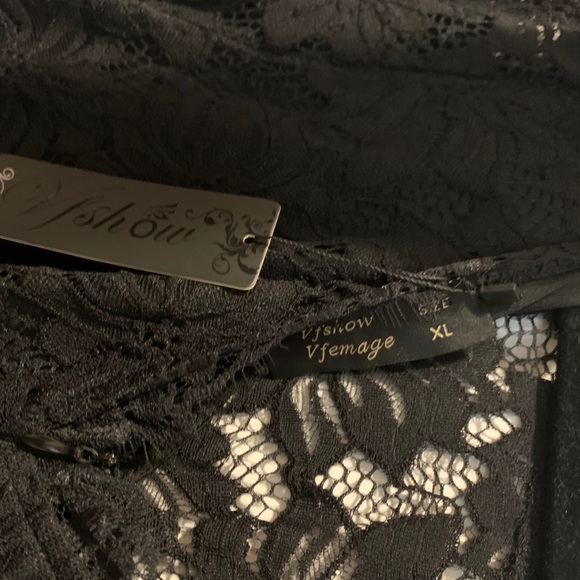 VF Show Dress - Picture 4 of 4